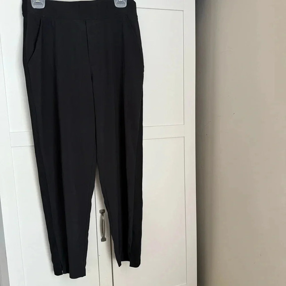 Athleta Brooklyn Ankle Pants in Black size 12 - Picture 3 of 9